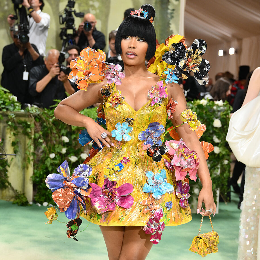 都会に映える機能と美しさ【MARNI】シンボル刺繍 タフタ ベスト Met Gala 2024